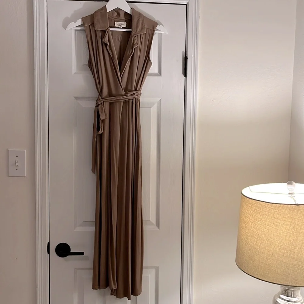 Anthropologie light brown camel trench coat style wrap dress XS 4 6 ๐ค๐ต๏ธ๐๐ป๐งฅ - Picture 1 of 7